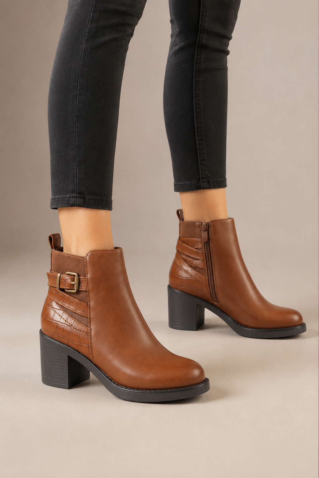 Bottines femme camel bi-matière à talon et boucle
