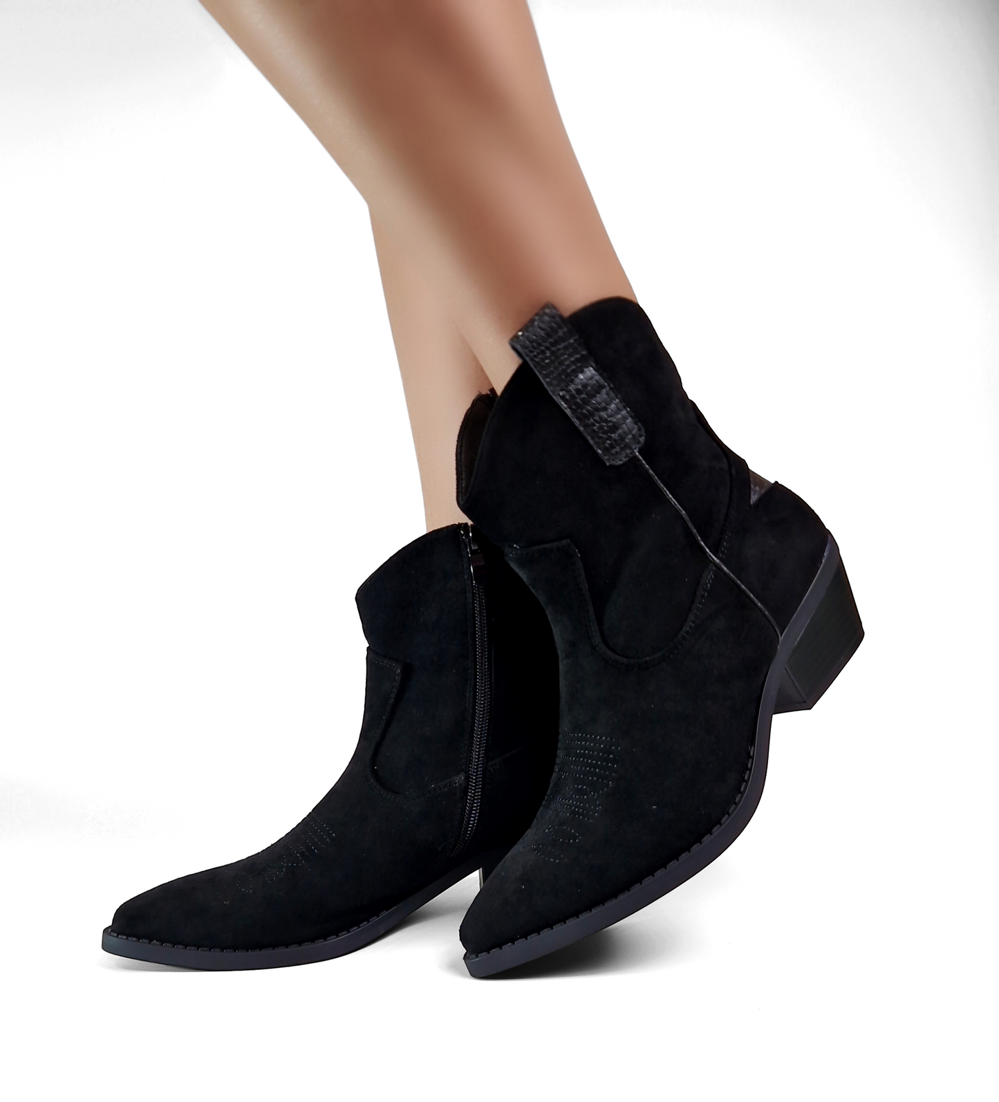 BOTTINES santiags bottillons étoiles SANDRA NOIRE