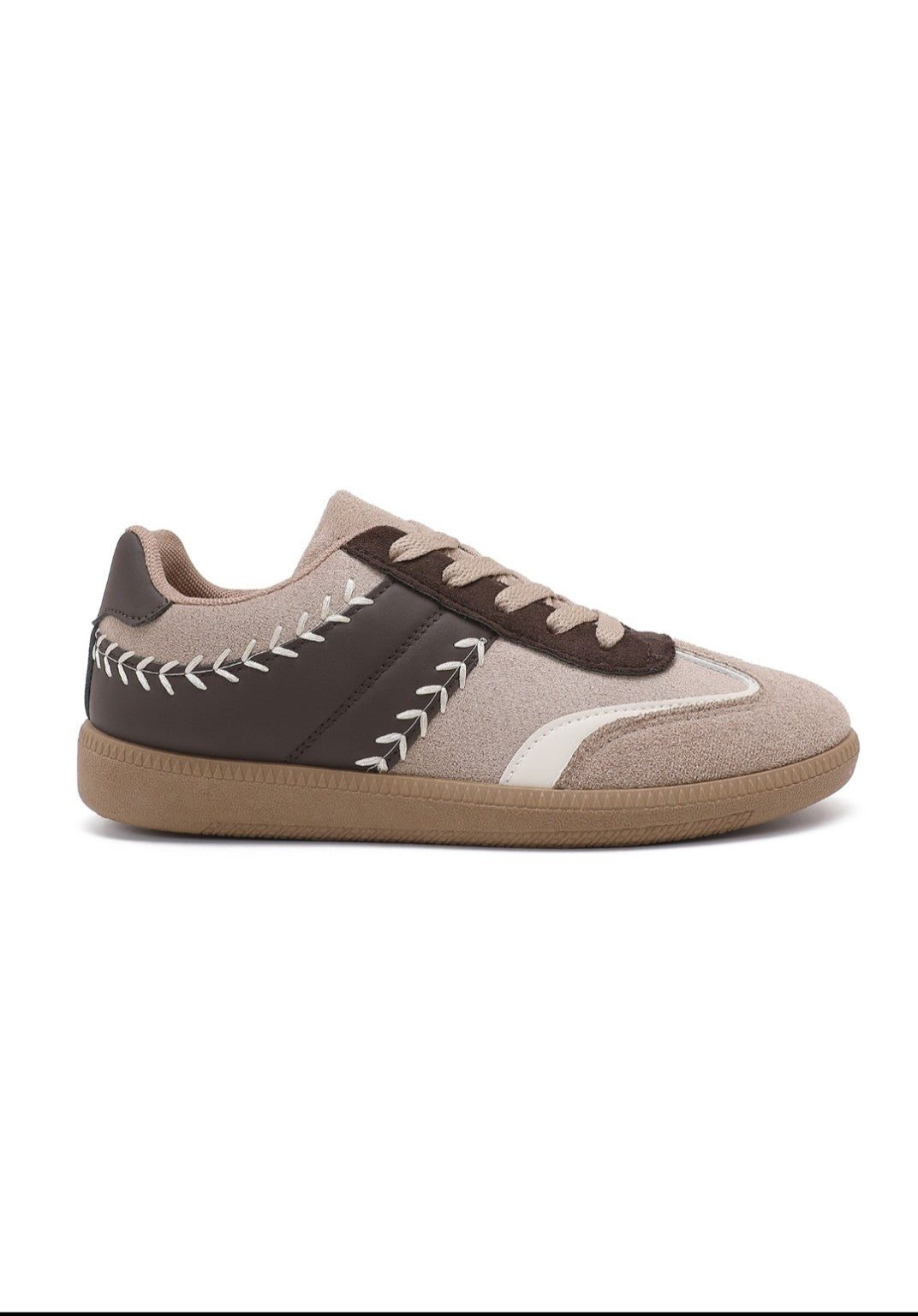 Baskets femme beige et marron vue de profil - BellaChaussures