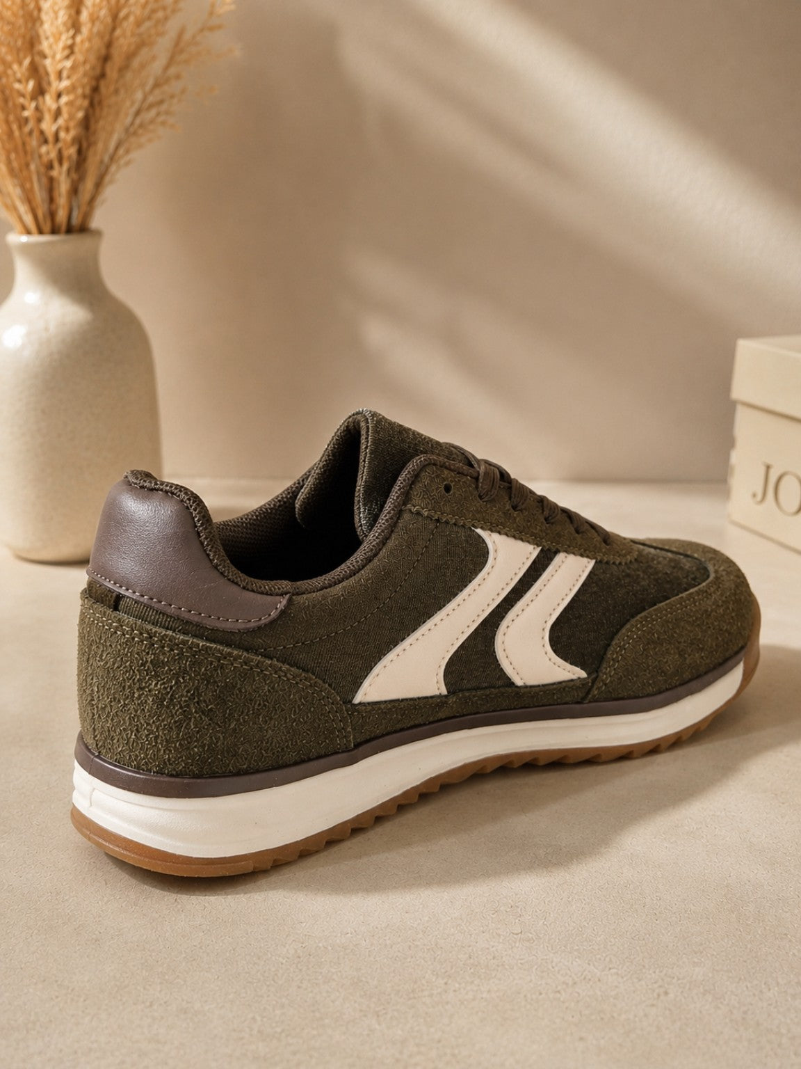 Baskets femme kaki vue arrière