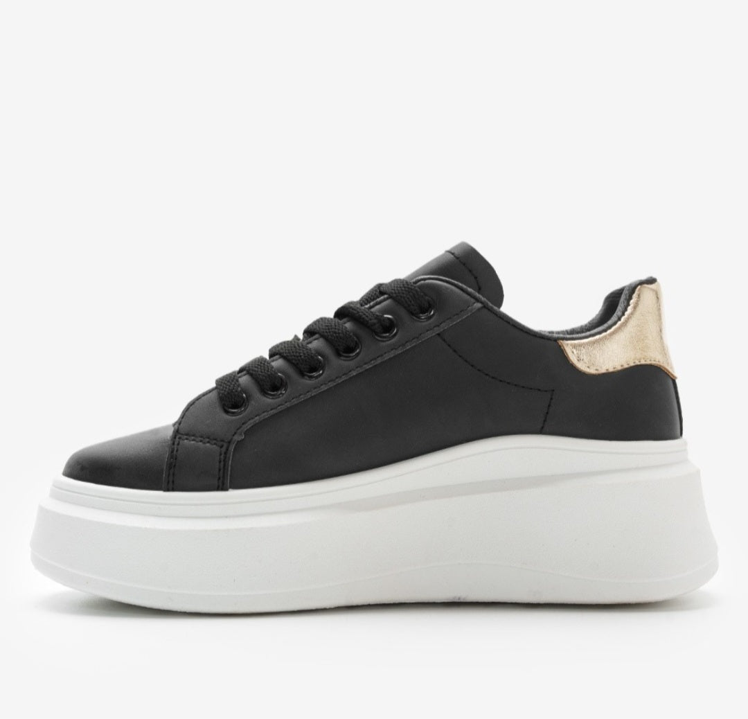 BASKETS plates femmes MINNIE NOIRE