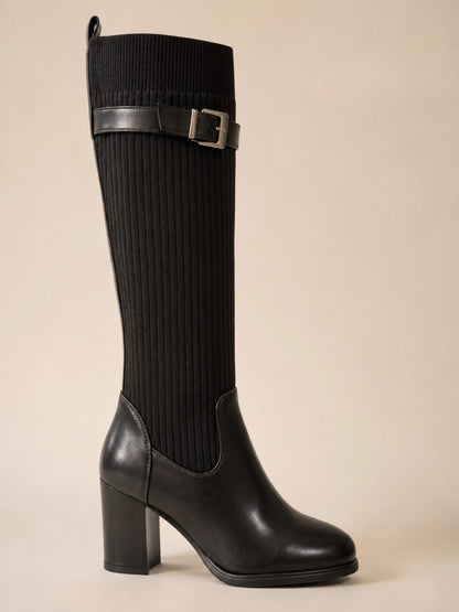 Botte femme noire haute en maille avec boucle vue de profil