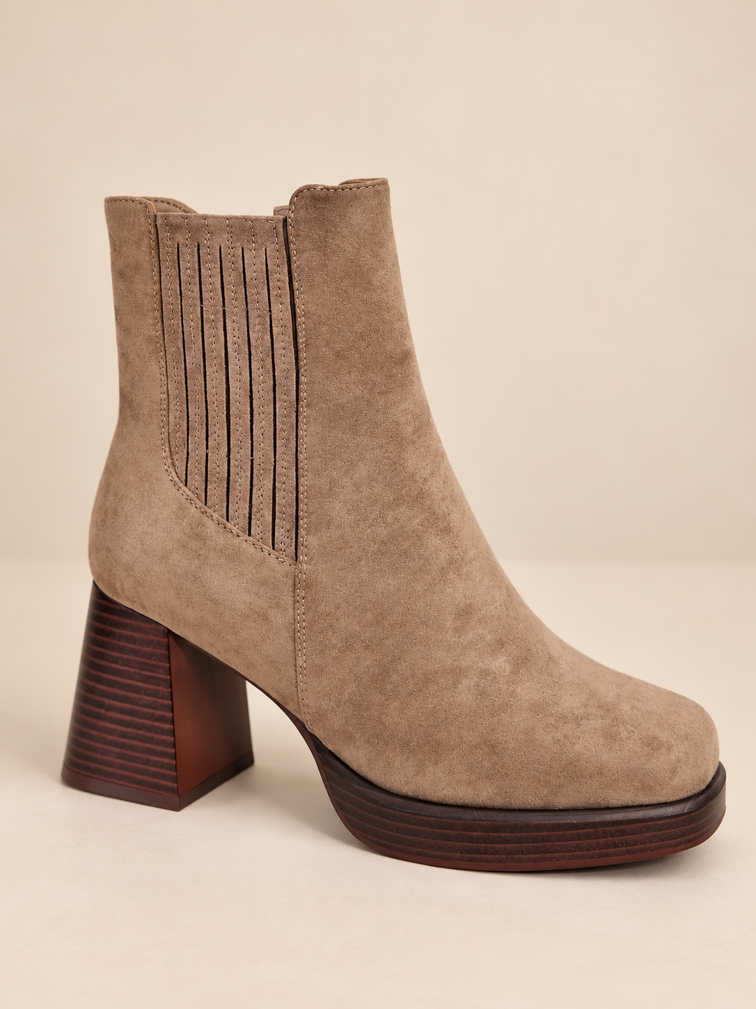 Bottines femme beige taupe à talon et plateforme