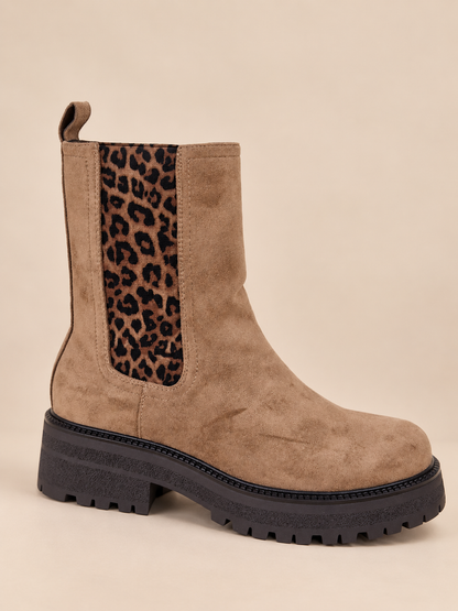 Bottines femme beige à détail léopard