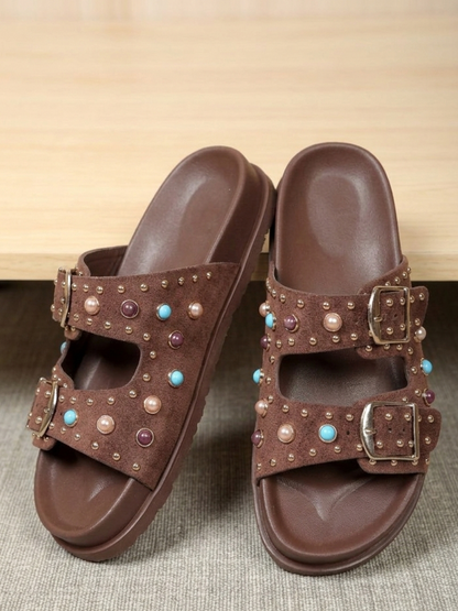 Sandales Plates à Doubles Brides Ornées – Chocolat